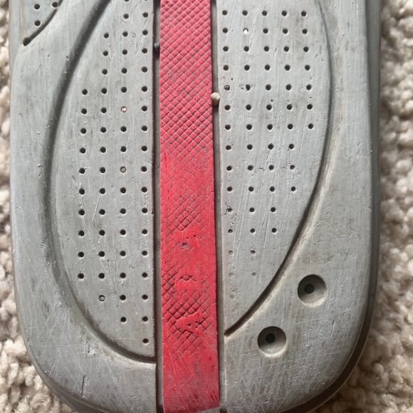 Prada T-strap thong leather sandal lime green - Picture 9 of 9